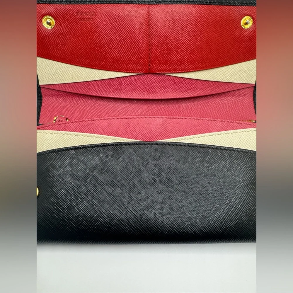 Rare Prada Continental Wallet w. Pink and White Stripes - Limited Edition - Picture 6 of 14